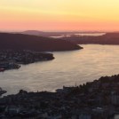 Západ slunce nad Bergenem - z vyhlídky Floyen