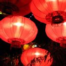 Lampióny v čínské části zábavního parku Tivoli