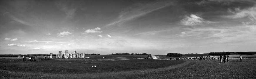 Černobílá fotografie Stonehenge
