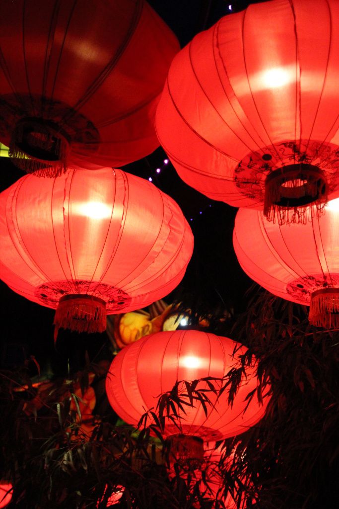 Čínské lampióny v dánském zábavním parku Tivoli