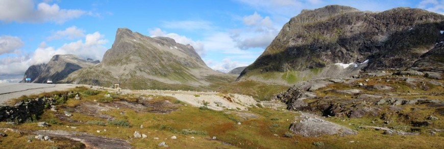 Norské panorama hor a mraků - překrásná krajina Norska